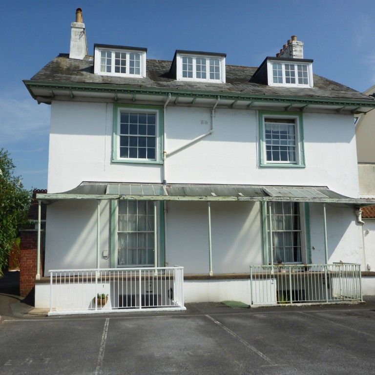 1 bed Apartment - To Let - Photo 1