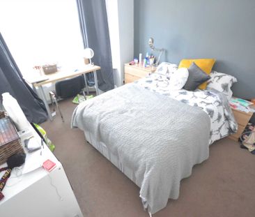Price £3,900 pcm - Available 01/07/2026 - Furnished - Photo 4