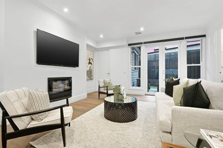 Sophisticated Townhouse with Premium Finishes - Photo 3
