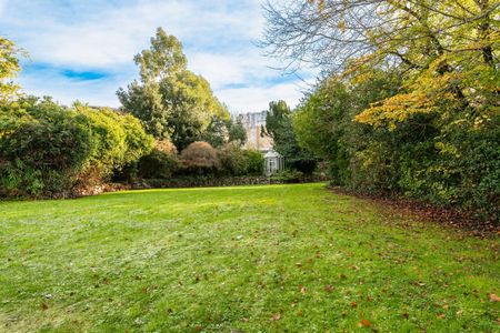 House to rent in Dublin, Sandyford Rd - Photo 4