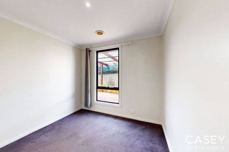 3 Wallace Road, Cranbourne - Photo 4