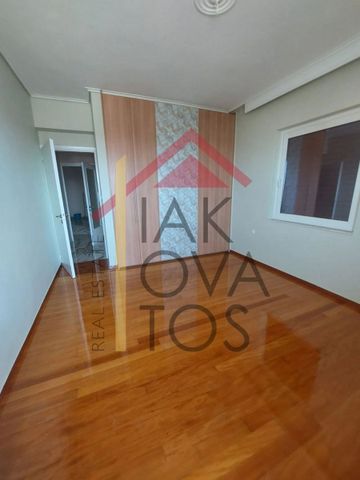 Διαμέρισμα για ενοικίαση Άνω Γλυφάδα (Γλυφάδα) - Photo 2