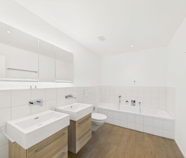 Modern 3.5-room apartment in a prime location in Zurich - Photo 5