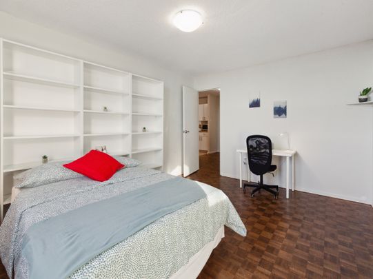 Deluxe Plus - Somerset, Halifax - Photo 1