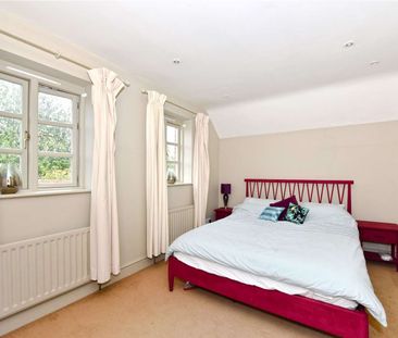 A well presented family home situated in sought after village locat... - Photo 4