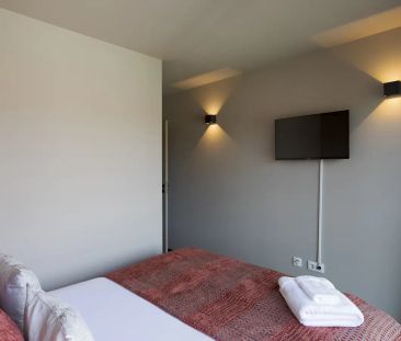 2-bedroom apartment for rent in Porto, couples allowed - Photo 4