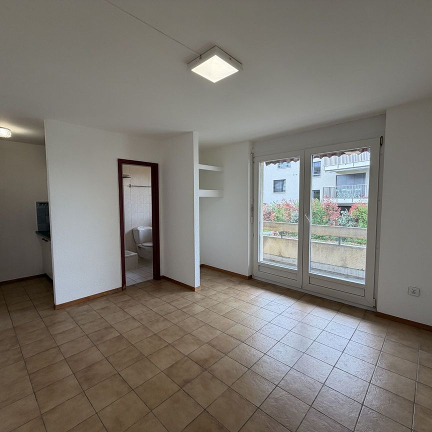 Nice studio with large balcony - Photo 1