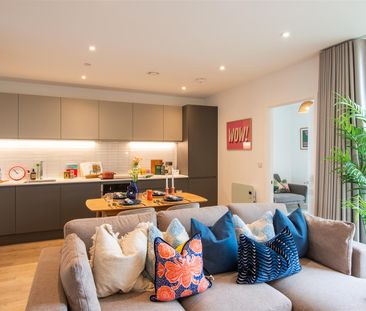 Eda, Salford Quays - Photo 2