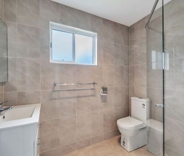 11 Higgins St, Encounter Bay SA 5211 - House For Rent | Domain - Photo 5