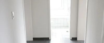 Klassische 3-Zimmer-Wohnung mit Loggia in zentraler Lage von Leverkusen-Schlebusch! - Foto 1