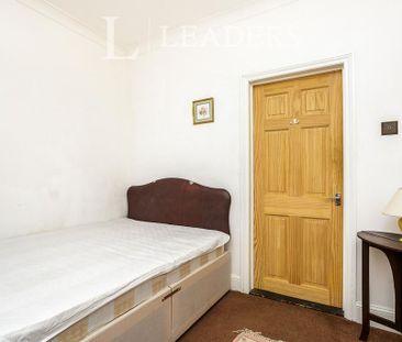 4 bedroom house to rent - Photo 3