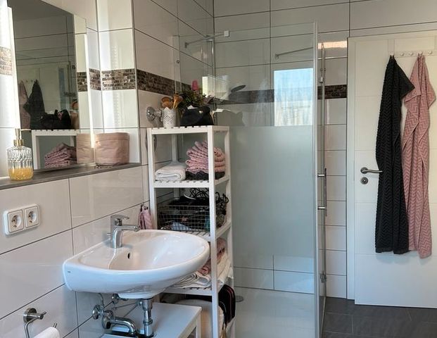2-Zimmer Wohnung zur Untermiete in FFM-Schwanheim - Foto 1