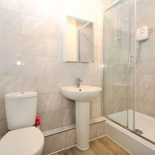 Chestnut Cottages, Mitre Street, Buckingham, MK18 - Photo 1