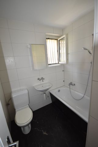 Gemütliche 2-Zimmer-Wohnung mit Balkon in Zollikofen - Photo 3