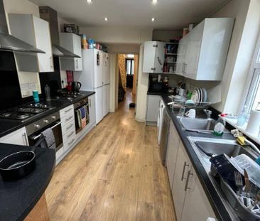 8 bedroom house share to rent - Photo 5