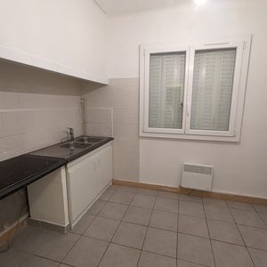 Location Appartement 3 pièces 56m² MARTIGUES 13500 - Photo 1