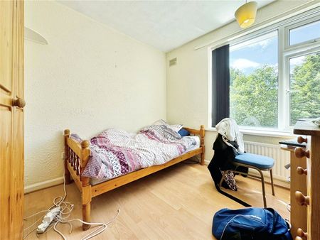 6 bedroom semi detached to rent Motum Road, Norwich, NR5 - Photo 4