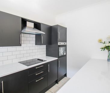 Dalefield Avenue, Normanton - Photo 4