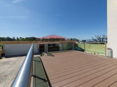 5 room luxury House for rent in Matosinhos, Distrito do Porto - Photo 2