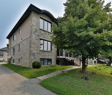 4 1/2 STYLE CONDO/ LAVAL CHOMEDEY - Photo 4