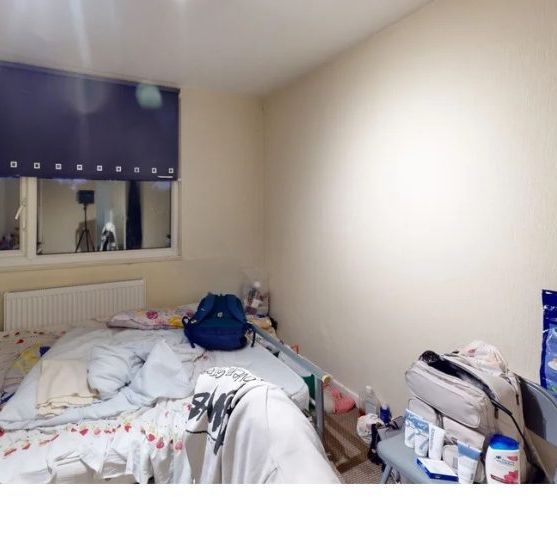 207 Flat 3 Belle Vue Road, Leeds, LS3 1HG - Photo 1