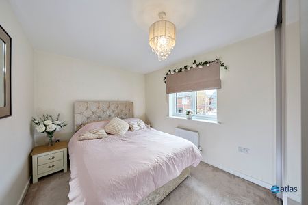 Comer Wall Way, Halewood, L26, L4, Chiltern - Photo 3