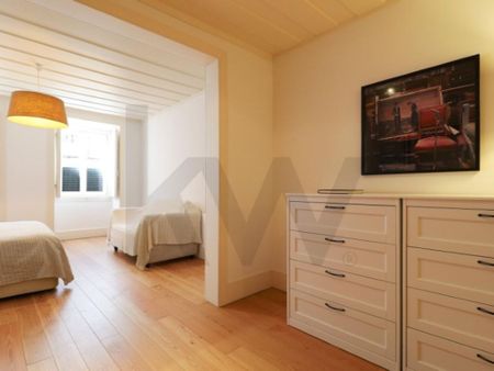 2 room luxury Flat for rent in Misericórdia, Portugal - Photo 4