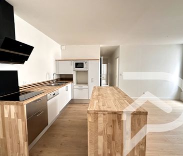 À LOUER SUPERBE APPARTEMENT T4 RÉNOVÉ DE 95 m² - Photo 1