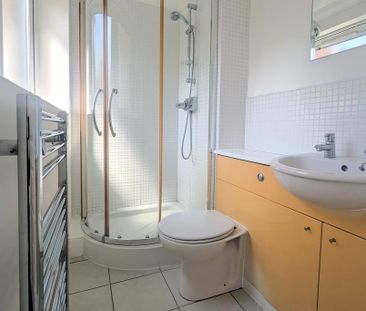 2 bedroom flat to rent - Photo 6