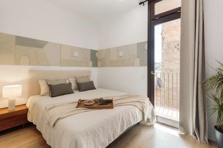 Carrer de Sepúlveda, Barcelona, Catalonia 08015 - Photo 5