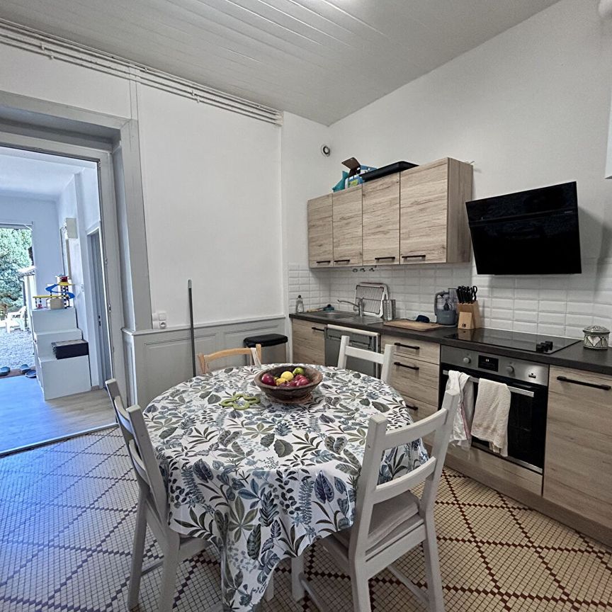 Location Maison 4 pièces 81m² DOL DE BRETAGNE 35120 - Photo 1