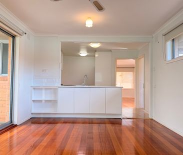 Neat & Tidy Family Home with Spacious Outdoor Entertaining! - Photo 2
