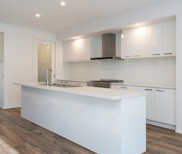 HEART-WARMING FAMILY HOME - Photo 2