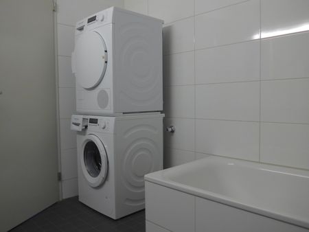 komfortable 3.5-Zimmerwohnung, gut mit ÖV erschlossen - Photo 5