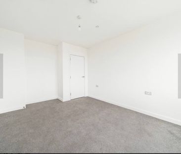 Room in a Shared Flat, Bowline Street, IG11 - Photo 2