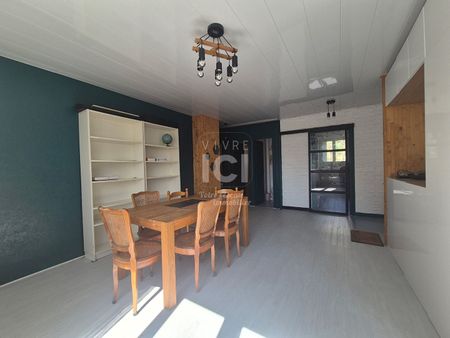 Location Appartement 4 pièces 73m² - Photo 3