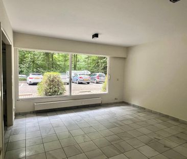 Appartement te huur in Brussel voor € 1.200 met 1 slaapkamer - Photo 1