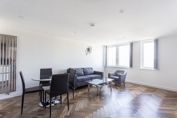 2 bedroom apartment to rent - Photo 1