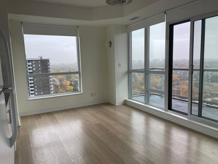 For Lease - 30 Herons Hill Way, Toronto, Ontario - Photo 4