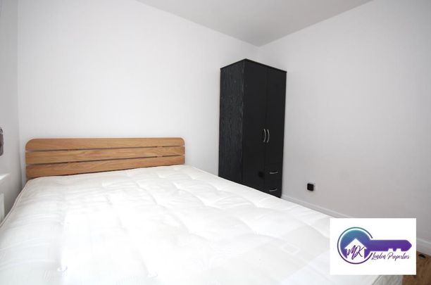 1 Bedroom Room in Flat Share To Rent - Photo 1