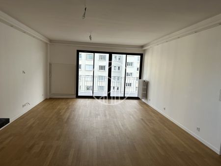 Au pied de la gare du VAL D'OR et des écoles - Photo 5