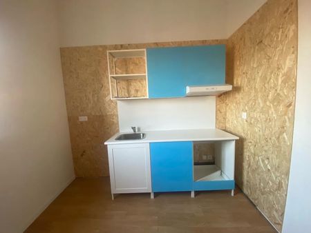 Location Appartement 3 pièces 73m² - Photo 4