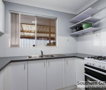 Great Location!! - Photo 5