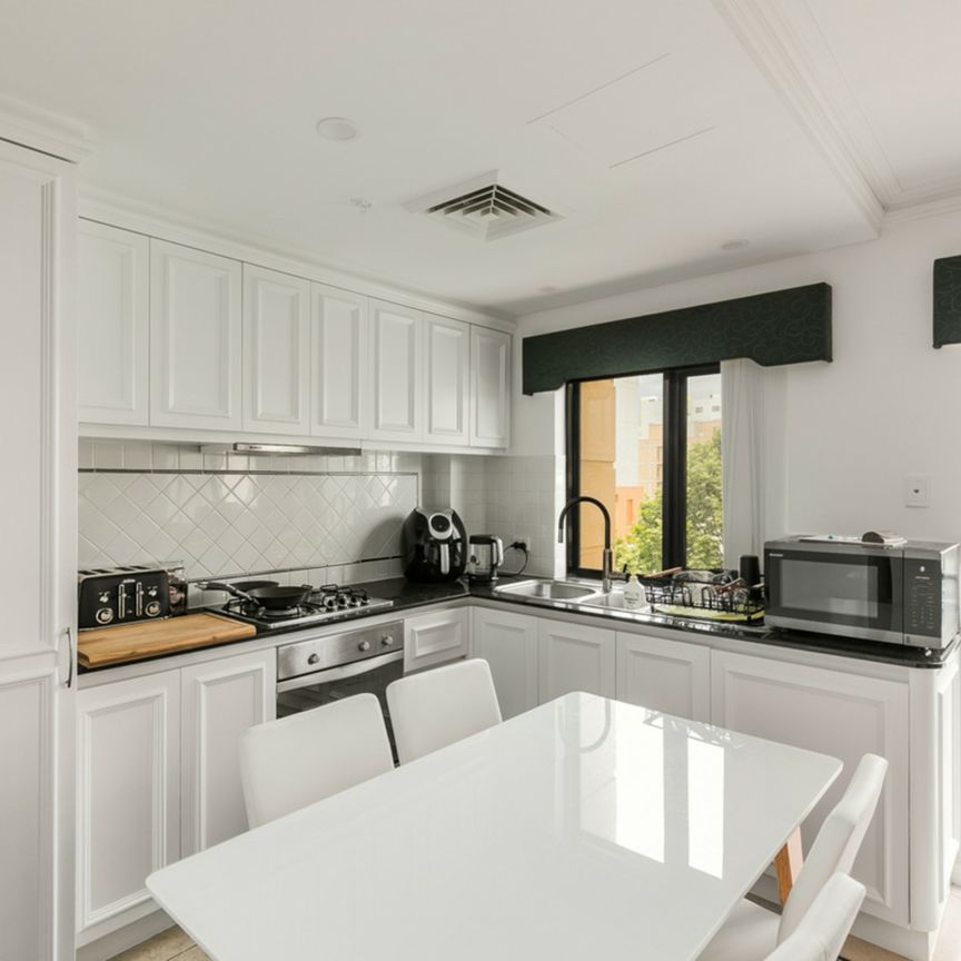 501/9 Victoria Avenue, PERTH - Photo 1