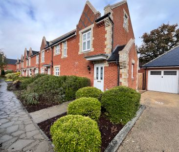 Grey Lady Place, Billericay - Photo 2