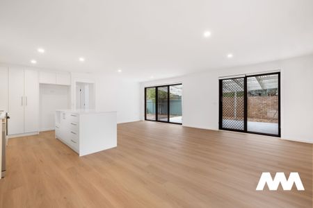 26 Newman Morris Circuit, Oxley ACT 2903 - House For Rent | Domain - Photo 2