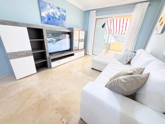 Apartamento de alquiler en Fragata, Playa Jardín - Photo 1