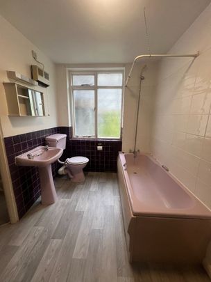 1 Bed Flat, Preston Road, BN1 - Photo 1