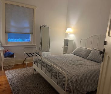 3-bedroom shared house, Sedgeford Rd - Photo 2