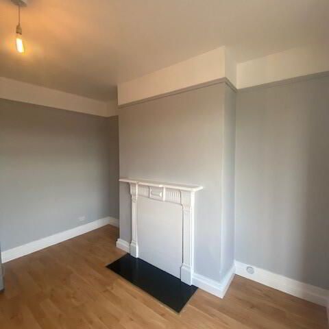 **student Property***, 78 Duncreggan Road, Derry, BT48 0AA - Photo 1